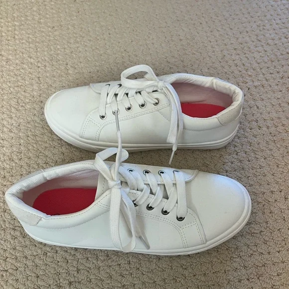 Betty Basics Sneakers. Size 39. - Picture 2 of 4